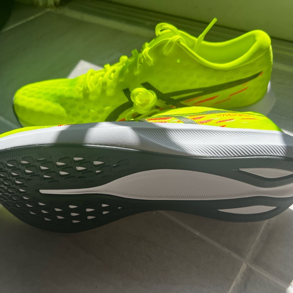 ASICS Woman’s Bright Yellow Hyper Speed Athletic Shoes - Picture 4 of 6